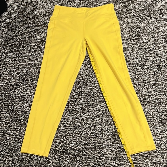 DSG size M legging bundle! Bright purple and lemon yellow. WITH POCKETS! - Picture 11 of 16